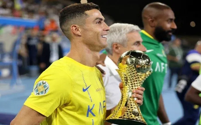 Nếu rời Al Nassr anh có rất nhiều con đường để đi